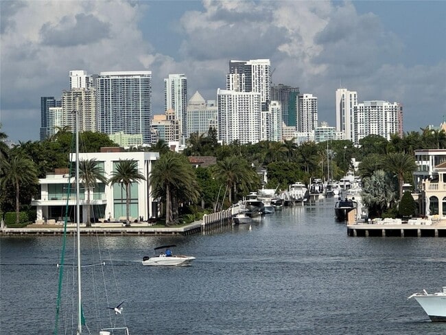 95 N Birch Rd, Unit 302 in Fort Lauderdale, FL - Building Photo - Building Photo