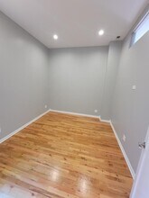 160 W Burton Pl in Chicago, IL - Building Photo - Building Photo