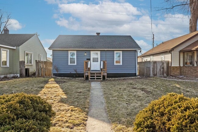 property at 8314 Gordon Dr