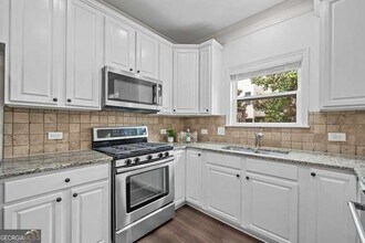 3729 Inglewood Way in Atlanta, GA - Building Photo - Building Photo