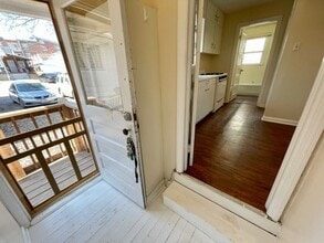 1203 E Walnut St in Columbia, MO - Building Photo - Building Photo