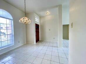 15514 Heritage Country Ct in Friendswood, TX - Building Photo - Building Photo