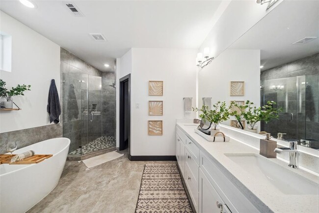 4445 Whitney Oak Ln