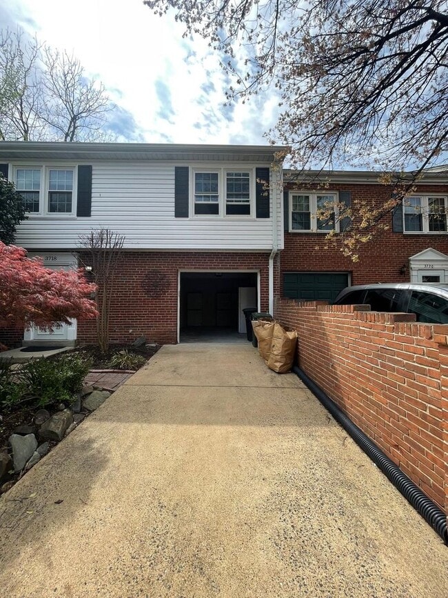 3718 12th St S in Arlington, VA - Building Photo - Building Photo