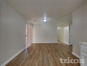 820 Mamilane in Modesto, CA - Building Photo - Building Photo