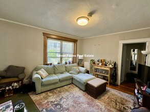 98 Hancock St, Unit 2 in Cambridge, MA - Foto de edificio - Building Photo