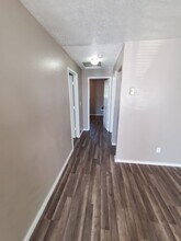 576 Hill St SE in Albany, OR - Building Photo - Building Photo