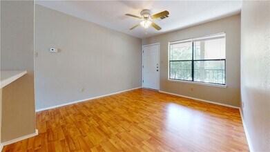 307 Manuel Dr, Unit D in College Station, TX - Building Photo - Building Photo