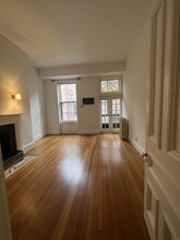 65 Marlborough St, Unit 2 in Boston, MA - Foto de edificio - Building Photo