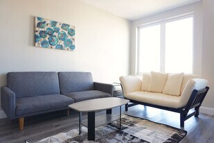 140 Pearl St in Chelsea, MA - Building Photo