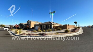 14113 Chapman st in Hesperia, CA - Building Photo - Building Photo