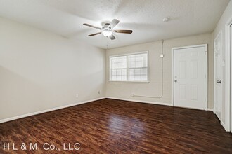 802 Stanford St in Houston, TX - Building Photo - Building Photo