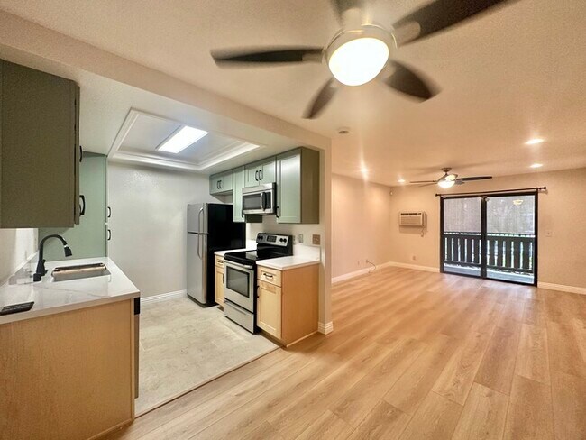 10232 Black Mountain Rd in San Diego, CA - Building Photo - Building Photo