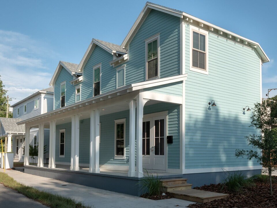 608 SW 5th Terrace in Gainesville, FL - Building Photo