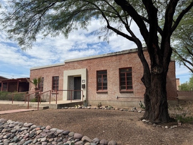 1241 N Norris Ave in Tucson, AZ - Building Photo - Building Photo