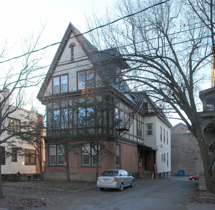 8 Union St in Schenectady, NY - Building Photo