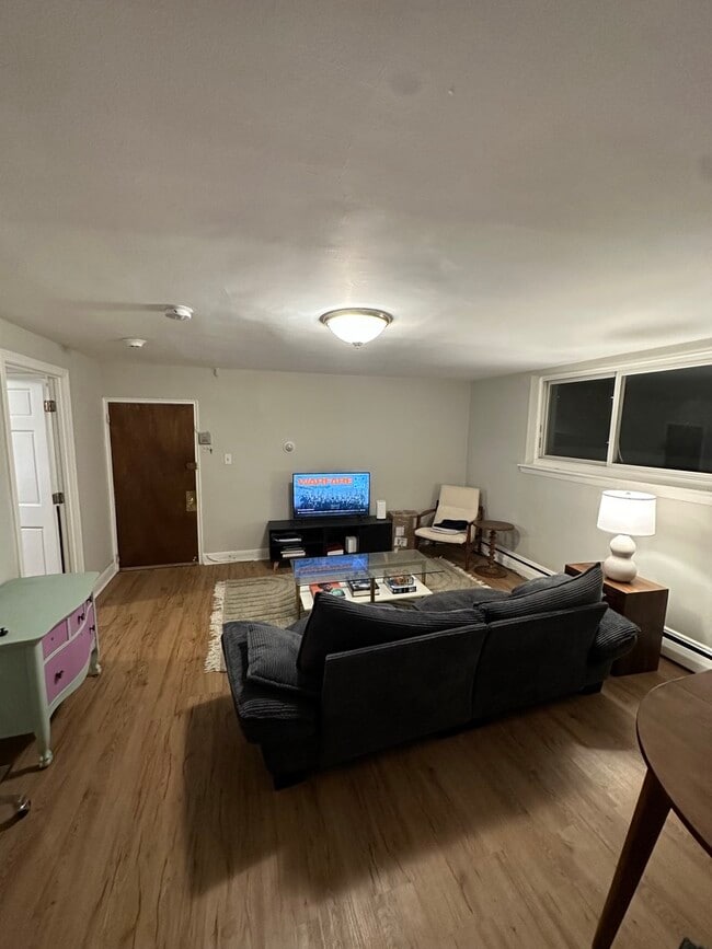 69 Bay State Rd, Unit 4R