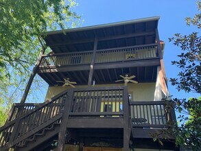 905 Prospect Ave, Unit A in Austin, TX - Building Photo - Building Photo