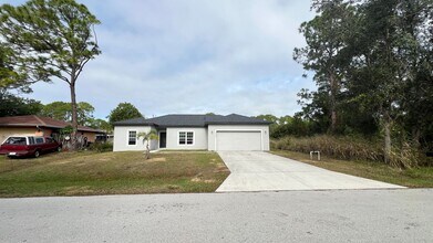 1247 San Matio St in Palm Bay, FL - Building Photo - Building Photo