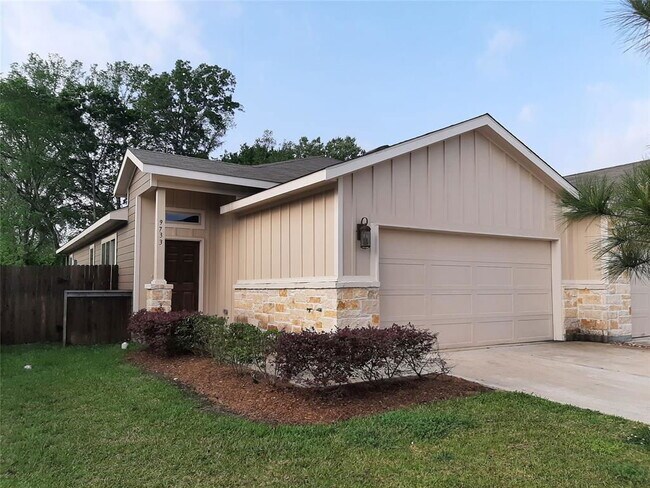 9733 Grosbeak Ln in Magnolia, TX - Foto de edificio - Building Photo