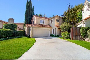 4325 Oak Glen St in Calabasas, CA - Building Photo