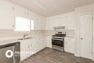 491 Pennybrook Dr in Stone Mountain, GA - Building Photo - Building Photo