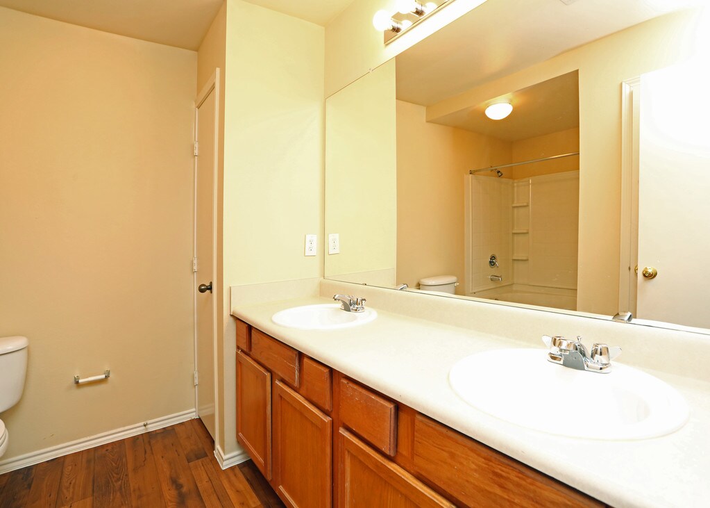 Ironwood Crossing Apartments in Fort Worth, TX