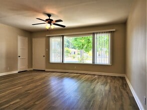 4765 Sunnyside Dr in Riverside, CA - Building Photo - Building Photo