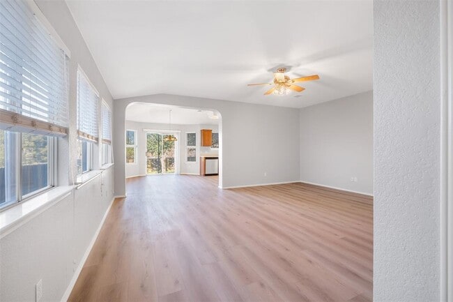 2006 Charlotte Way in Round Rock, TX - Building Photo - Building Photo