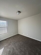 4212 E 55th St in Kansas City, MO - Building Photo - Building Photo