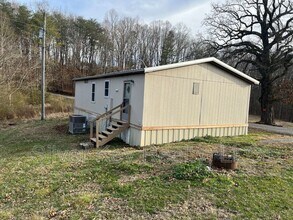 447 Co Rd 408 in Madisonville, TN - Building Photo - Building Photo