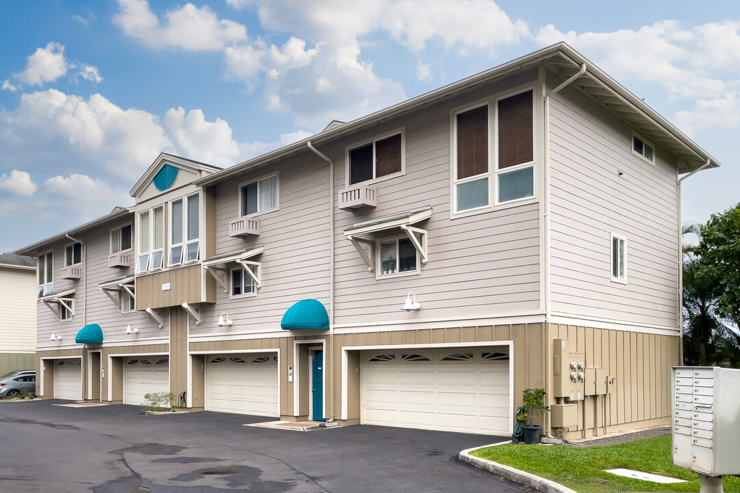 Kaluanui Condos in Honolulu, HI - Building Photo