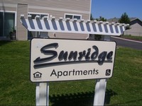 Sunridge Townhomes in Sunnyside, WA - Foto de edificio - Other