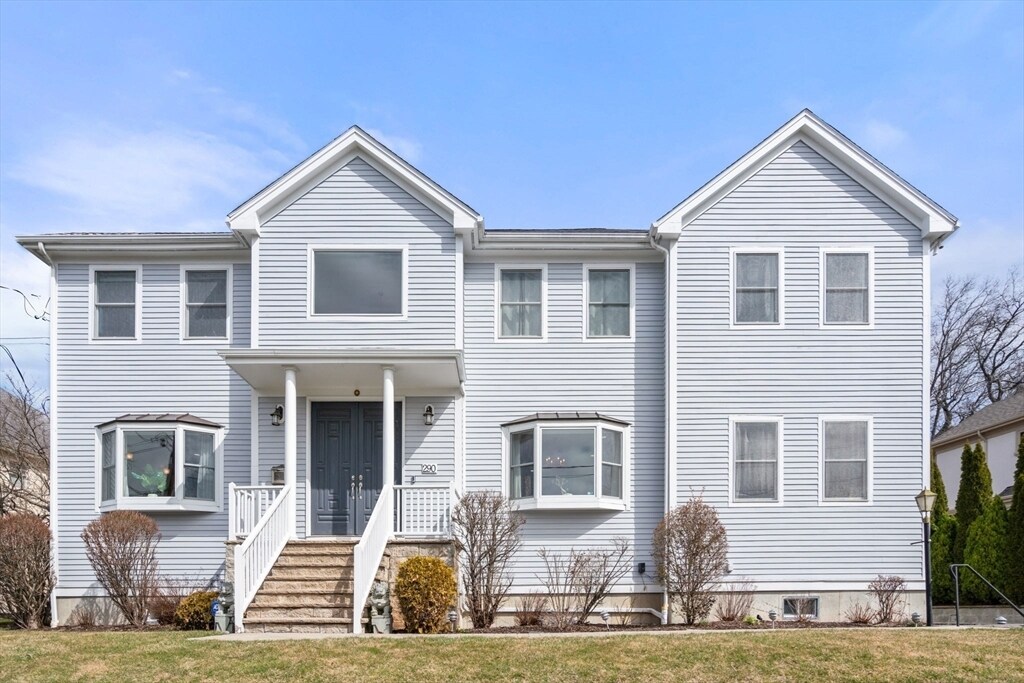 290 Hartman Rd in Newton, MA - Building Photo