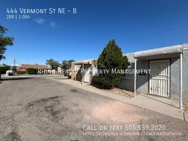 444 Vermont St NE in Albuquerque, NM - Building Photo