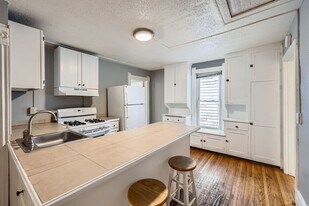 3118 Pleasant Ave in Minneapolis, MN - Building Photo
