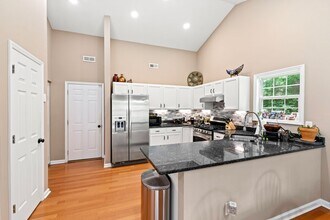 6516 Forest Ridge Dr in Durham, NC - Building Photo - Building Photo