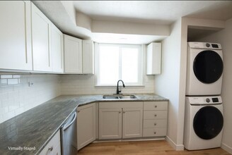 2396 S 300 E in South Salt Lake, UT - Building Photo - Building Photo