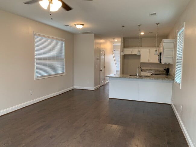 2 Chaney St in Greenville, SC - Building Photo - Building Photo