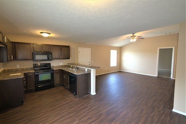 1661 N Mallard Dr in Nixa, MO - Building Photo - Building Photo