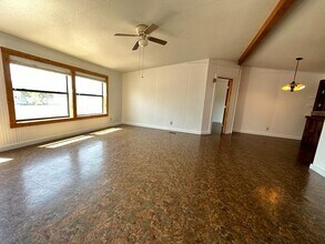 1010 Grandview Dr, Unit A in San Marcos, TX - Building Photo - Building Photo