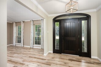 14602 Oak Bend Dr in Houston, TX - Building Photo - Building Photo