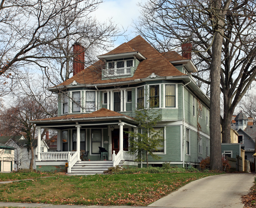 2274 Robinwood Ave in Toledo, OH - Building Photo