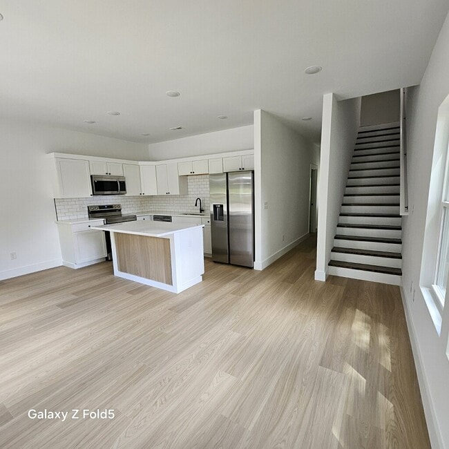 132 Alpha Dr, Unit A in Greenville, SC - Building Photo - Building Photo