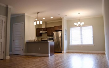 The Lofts at Tremont in Chattanooga, TN - Building Photo - Interior Photo