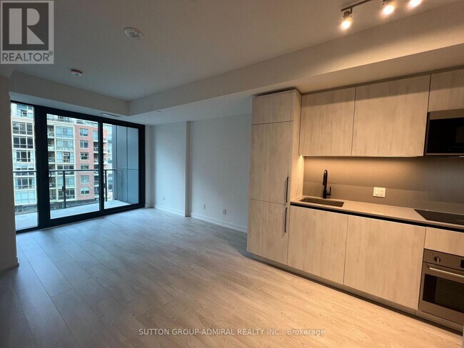 35 Parliament St in Toronto, ON - Building Photo - Building Photo