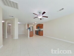 332 Summer Horse Dr in La Marque, TX - Building Photo - Building Photo