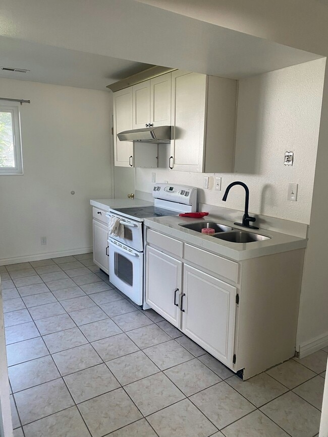 1342 N 500 W St in Orem, UT - Building Photo - Building Photo