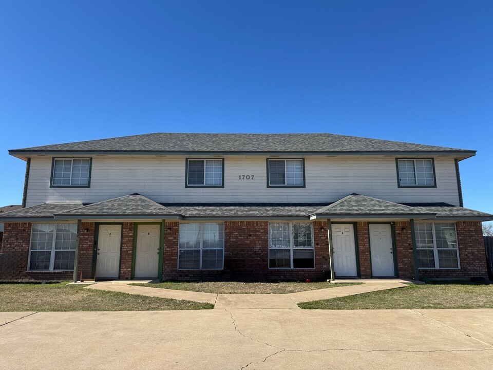 1707 Kylie Cir in Killeen, TX - Building Photo