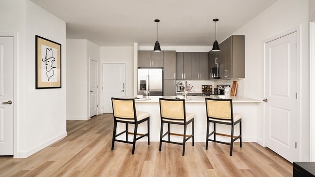 The Porter in Del Valle, TX - Foto de edificio - Building Photo